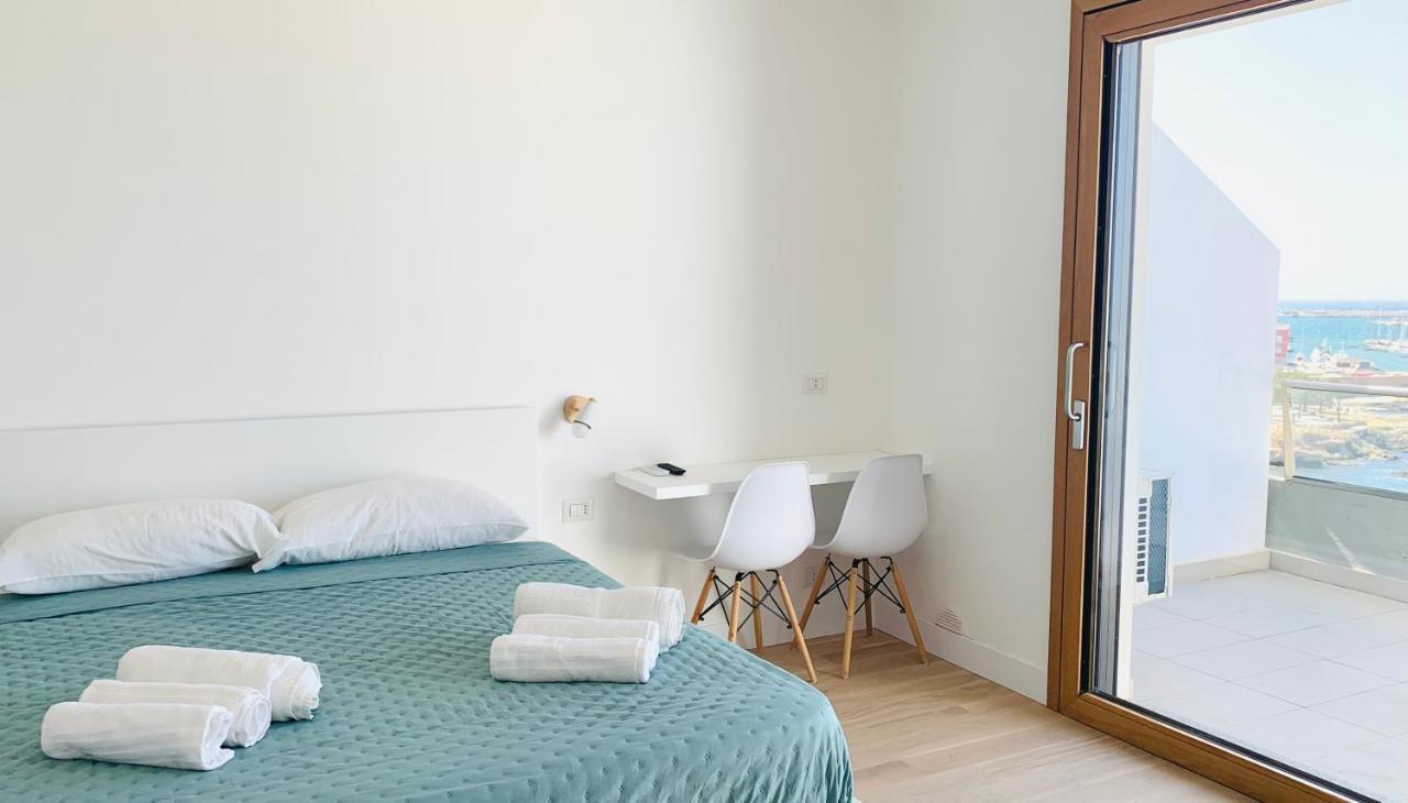 Boutique Lungomare Aparthotel Porto Torres Exterior photo